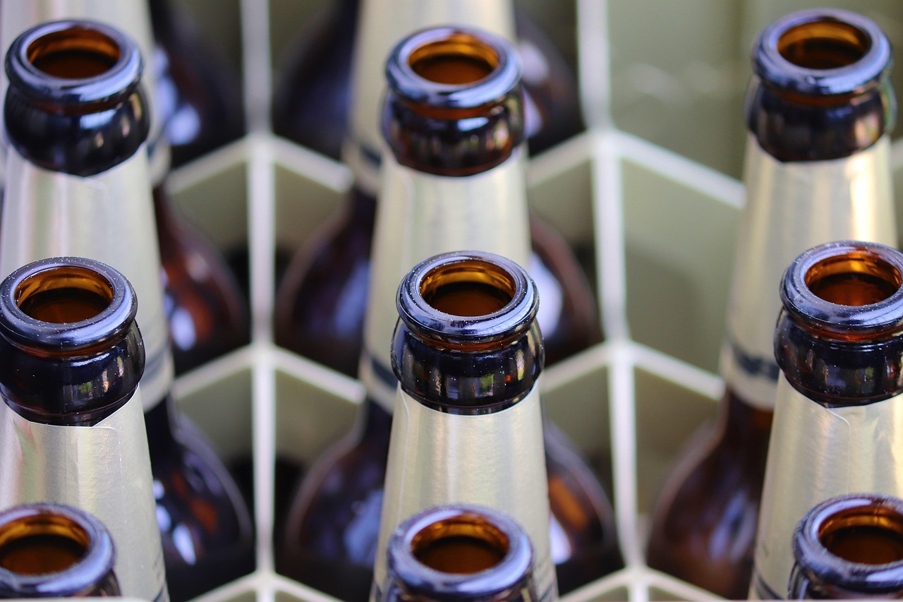 Polacy piją mniej alkoholu